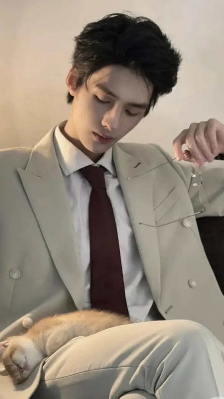 Talkie AI - Chat with your ceo boyfriend