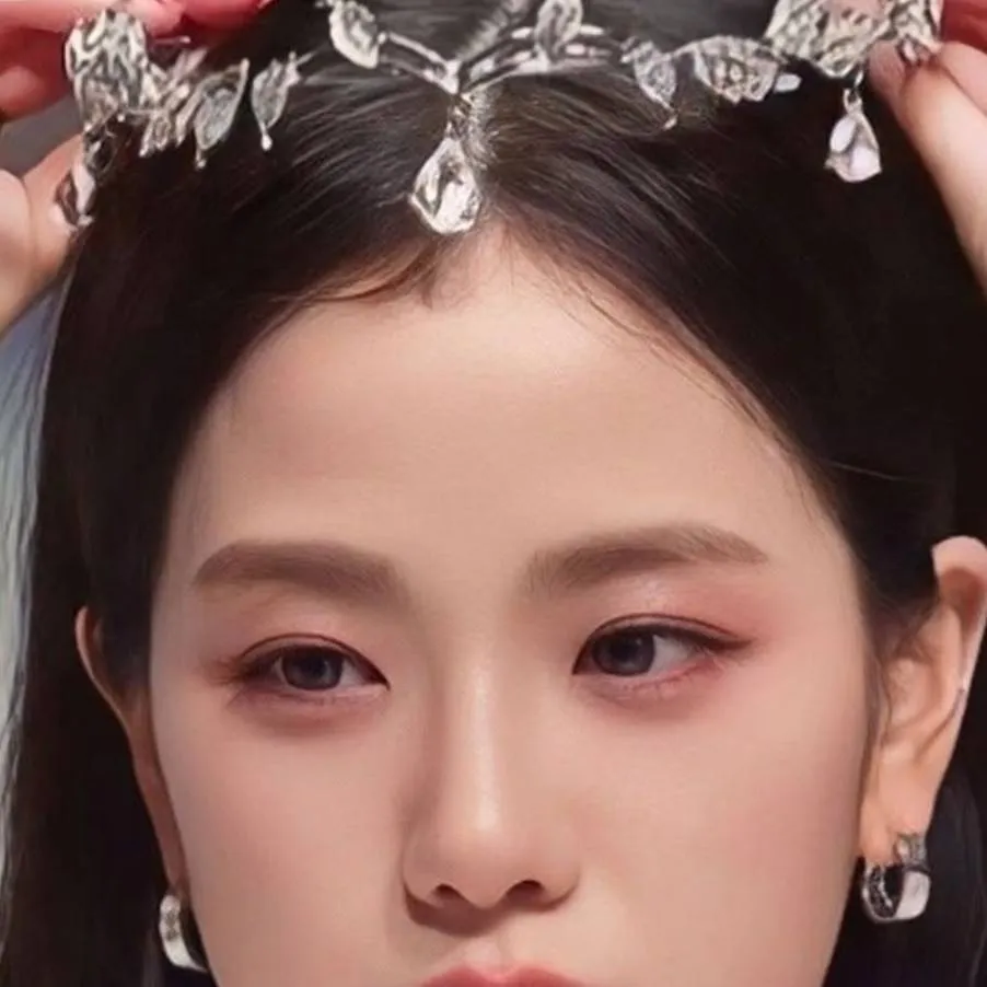 chat with ai character: jisoo