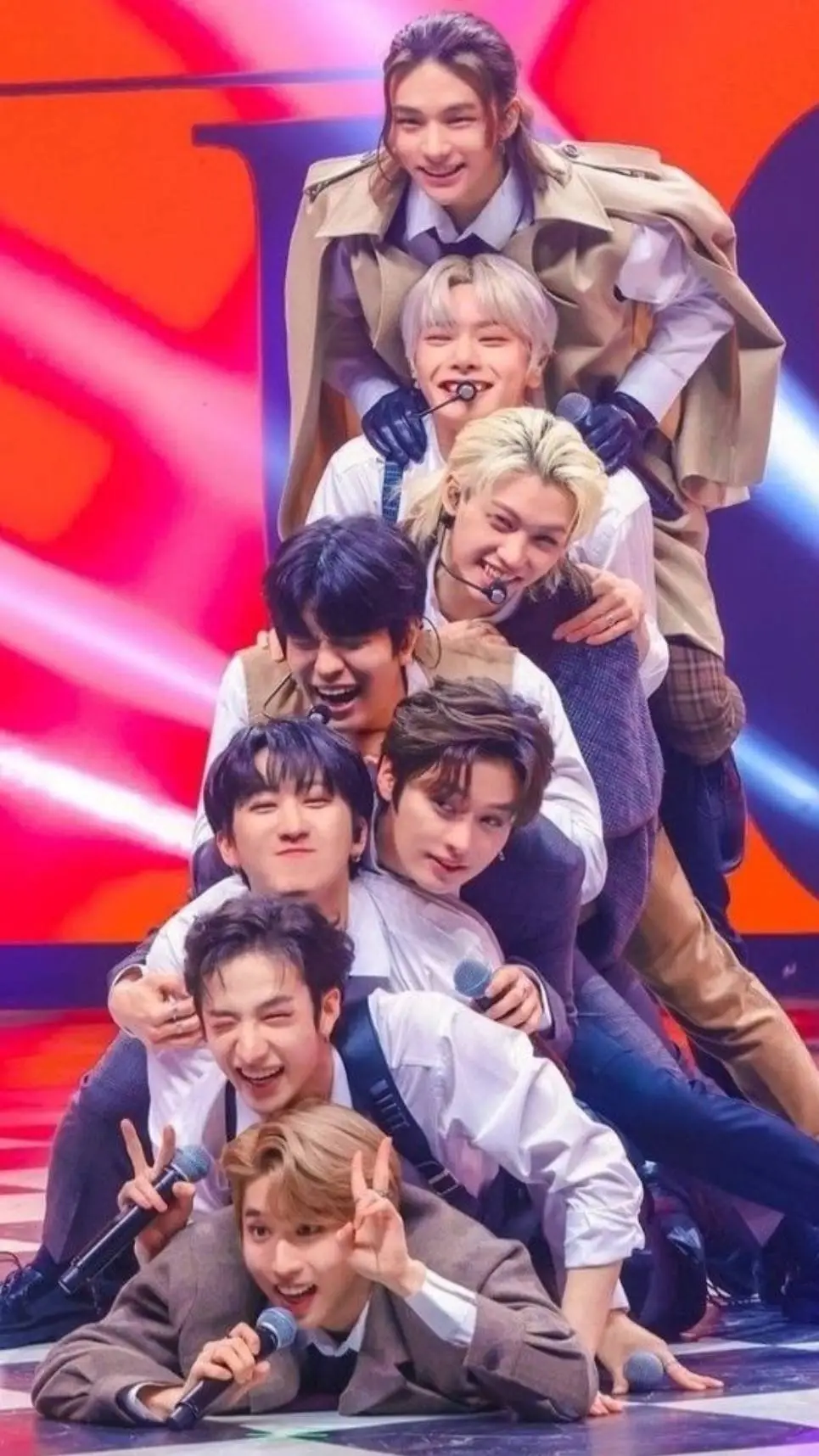 ai character: 🏠Homeless children background