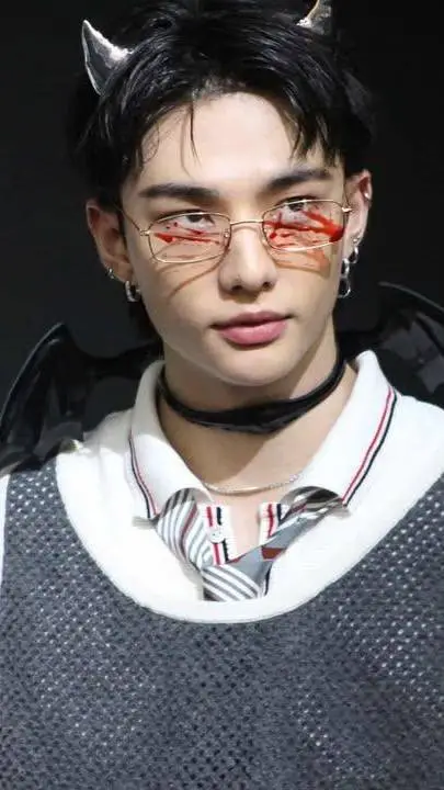 ai character: Hwang Hyunjin.  background