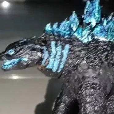 chat with ai character: WingGoji (GvK)