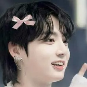 chat with ai character: Junkook 