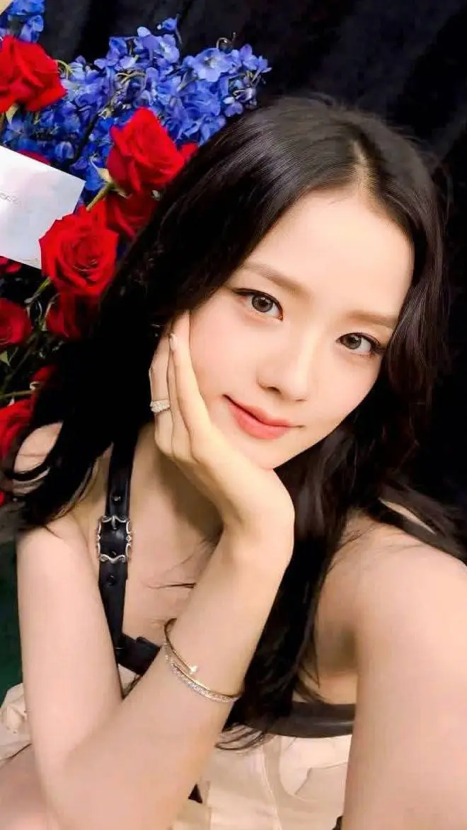 ai character: kim jisoo  background