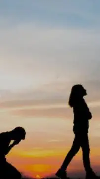 ai character: traicion background