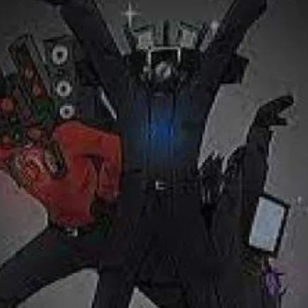 chat with ai character: trío Titan 