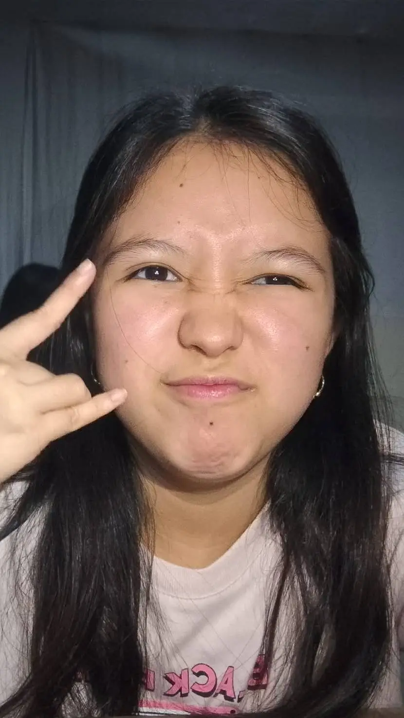 ai character: Alena background