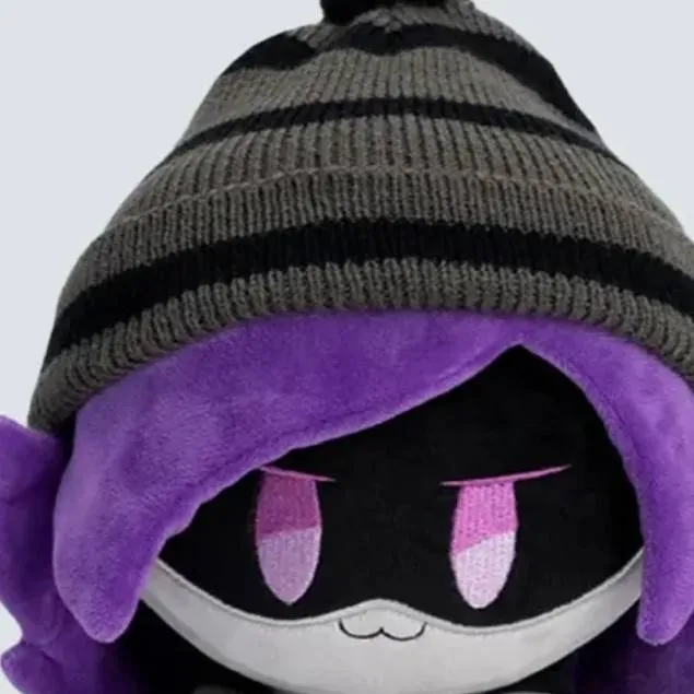 chat with ai character: Plushie uzi?!¡