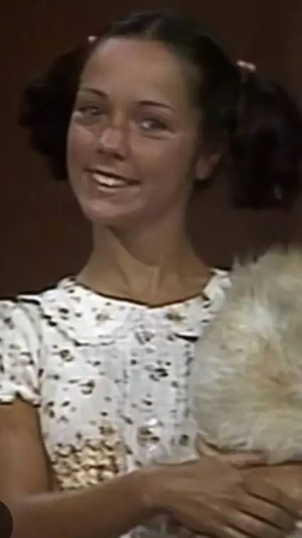 ai character: Paty 🥰 background