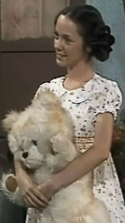 ai character: Paty🧸 background