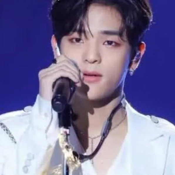 chat with ai character: sad.....