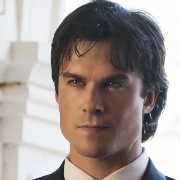 chat with ai character: damon🖤🥀