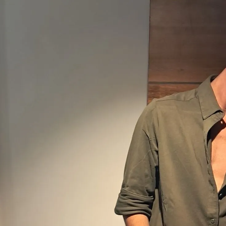 chat with ai character: Forced Marriage~