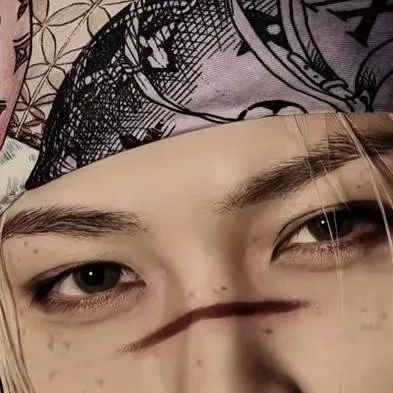 chat with ai character: Félix 