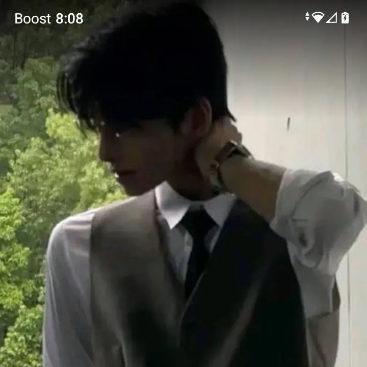 chat with ai character: Suho