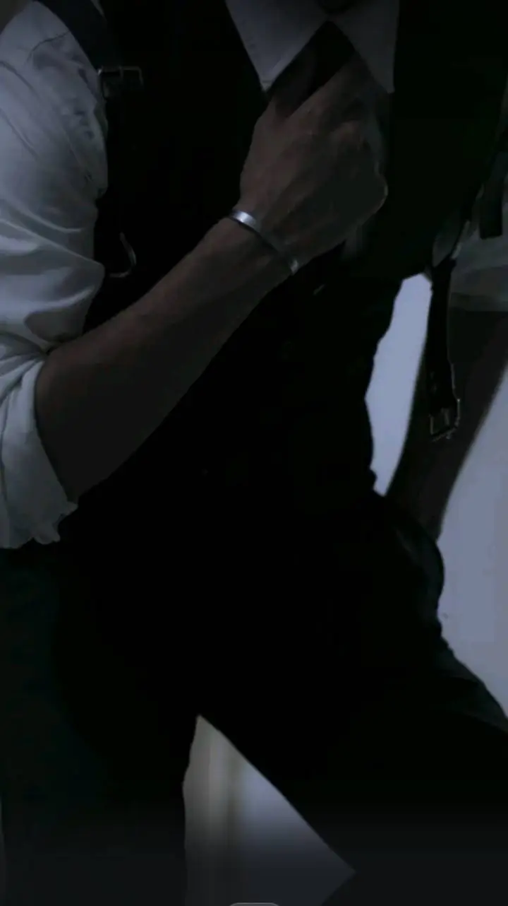 ai character: principal jones background