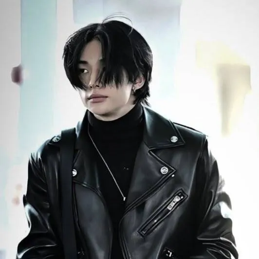 chat with ai character: hyunjin
