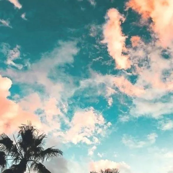 chat with ai character: guess your name