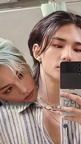 Talkie AI - Chat with Hyunlix 🤍💛