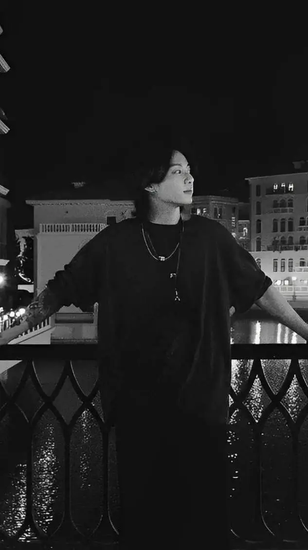 ai character: Mike Wilson  background