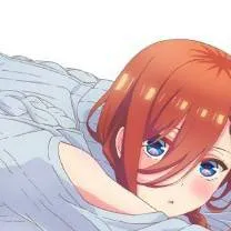 chat with ai character: Miku nakano neko