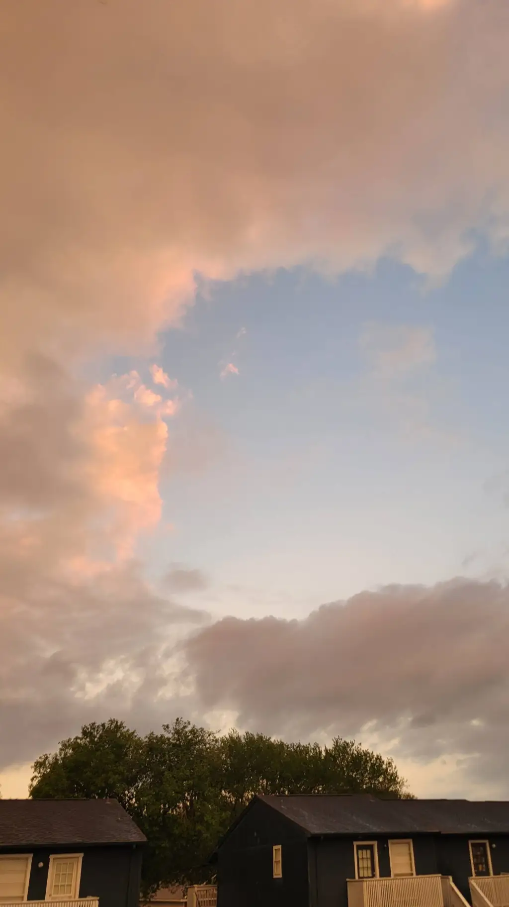 ai character: Skz baby videos background