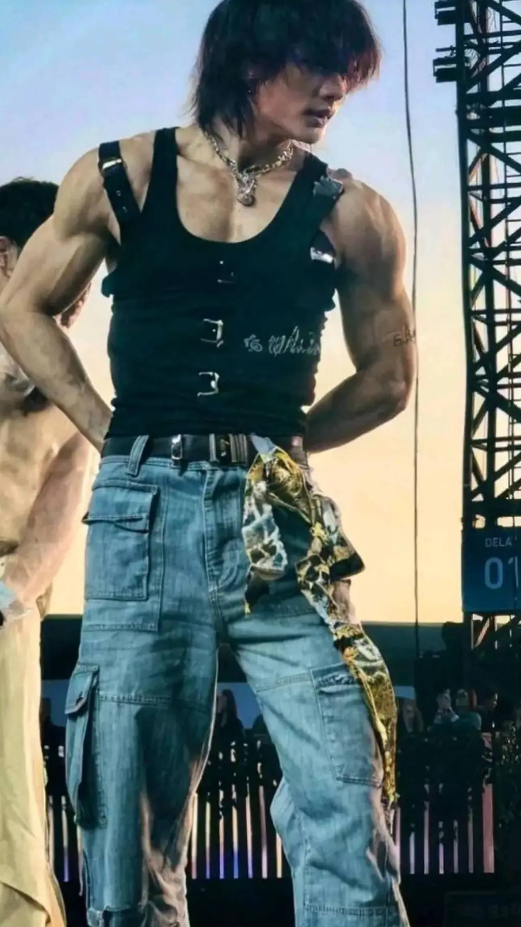 ai character: Hwang Hyunjin  background