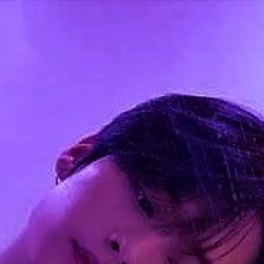 chat with ai character: Lee Minho 