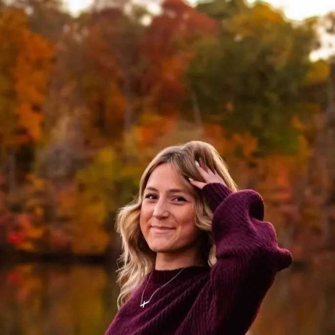 chat with ai character: ali