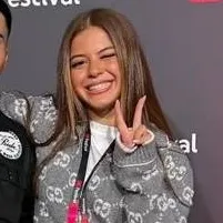 chat with ai character: ZAHDIE 