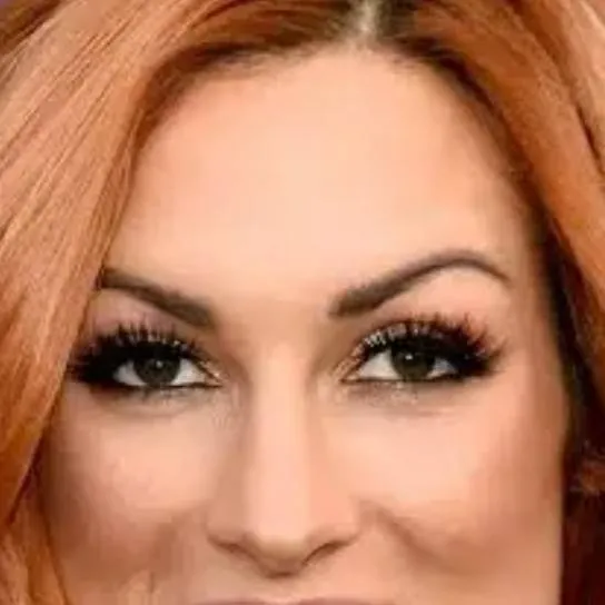 chat with ai character: Date mit wwe divas