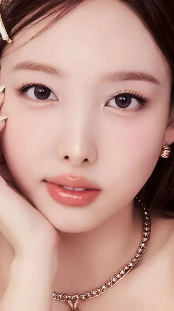 ai character: Nayeon background