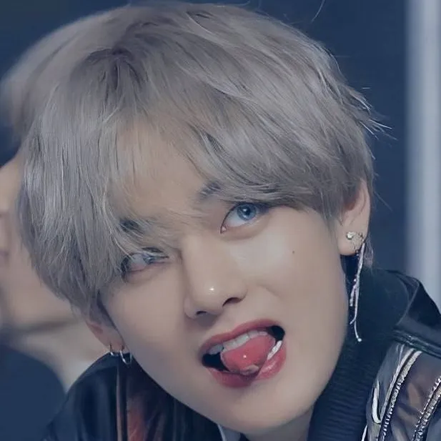 chat with ai character: Kim taehyung 