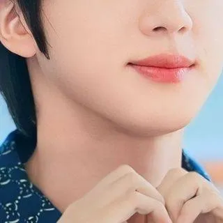 chat with ai character: Kim Seok-jin