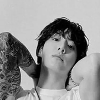 chat with ai character: Jk