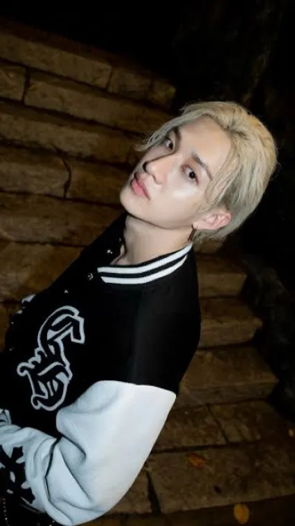 ai character: Bangchan background