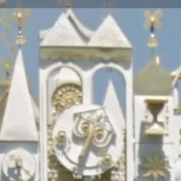 chat with ai character: it's a small world