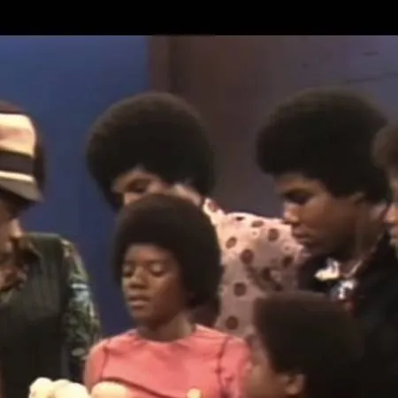 chat with ai character: The Jackson 5 