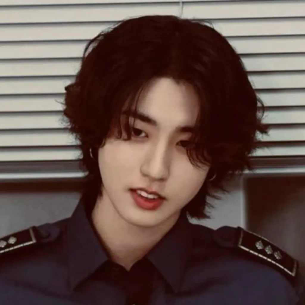 chat with ai character: Han Jinsung