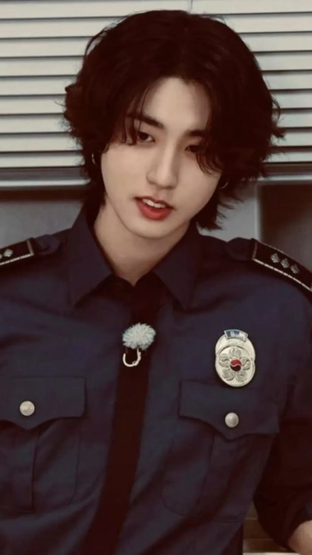ai character: Han Jinsung police background
