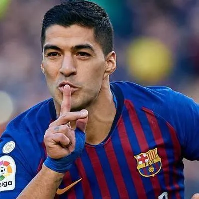 chat with ai character: Luis Suárez 