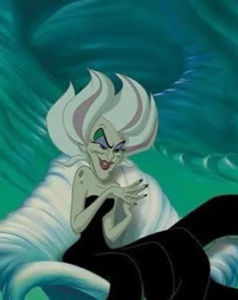 chat with ai character: Morgana