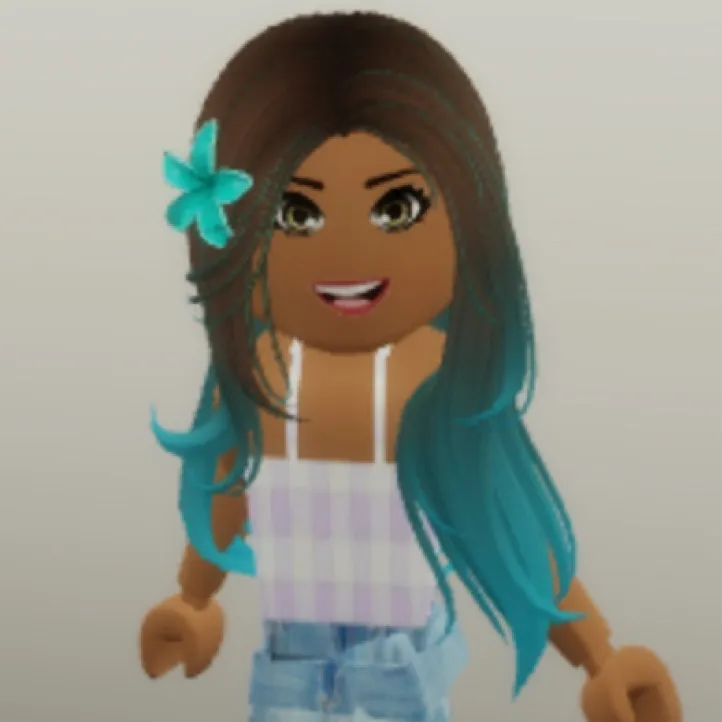 chat with ai character: Adela Mohamed 