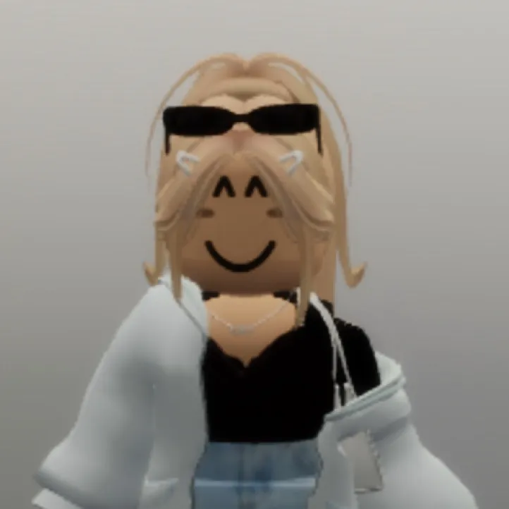 chat with ai character: Reef Harpaz
