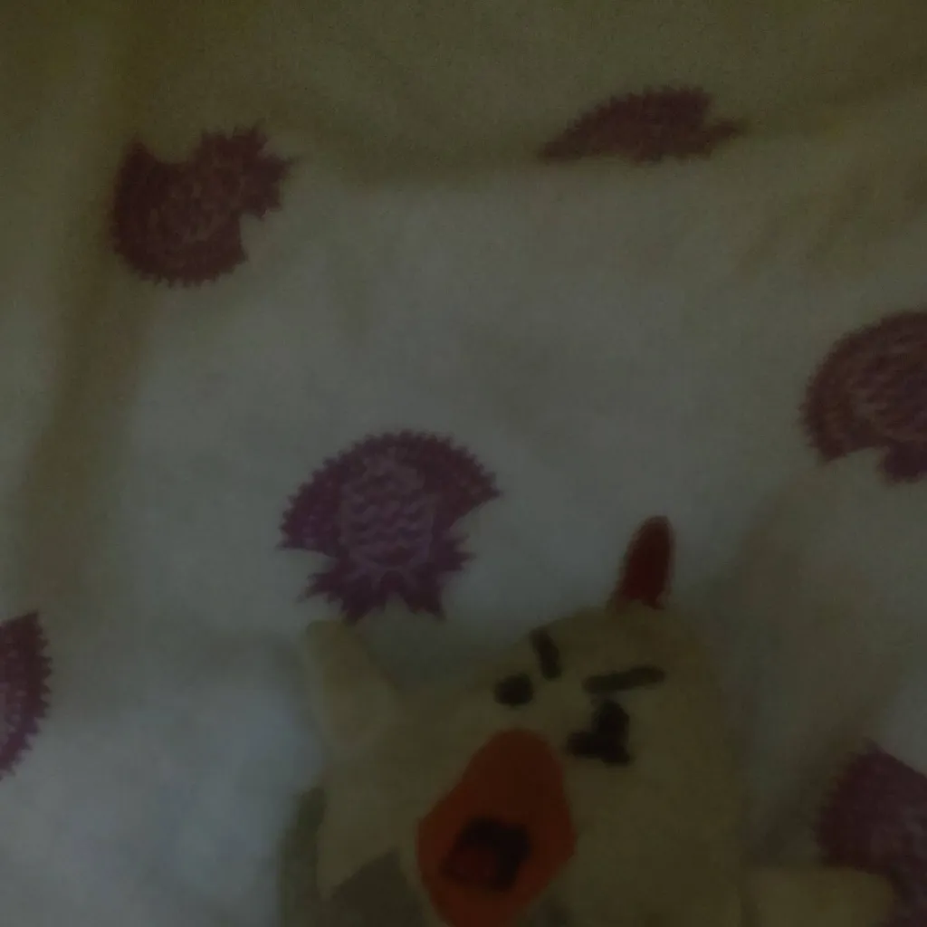 chat with ai character: ayuda