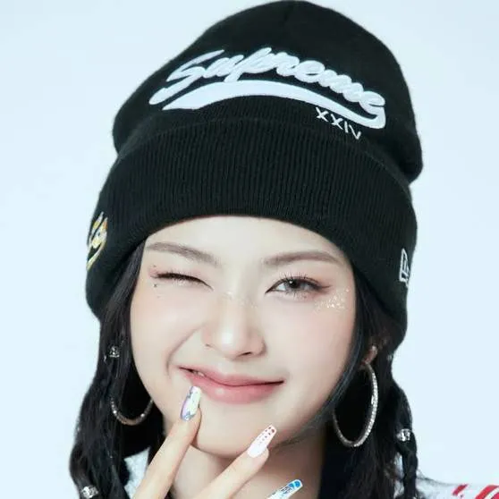 chat with ai character: CHIQUITA ❤️