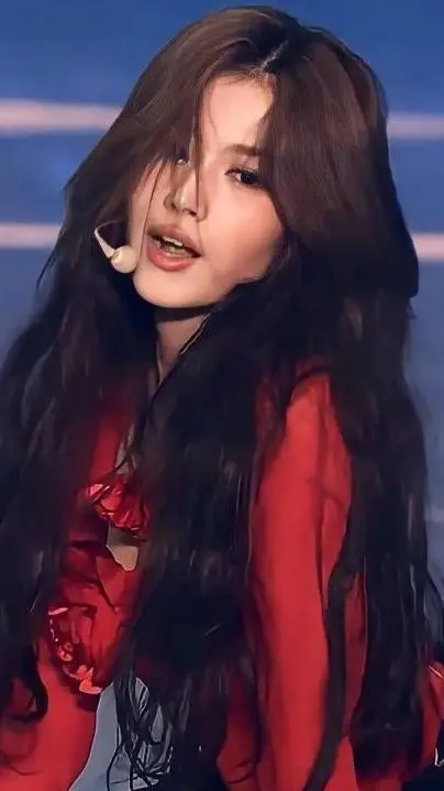 ai character: Sana 💕❤️ background