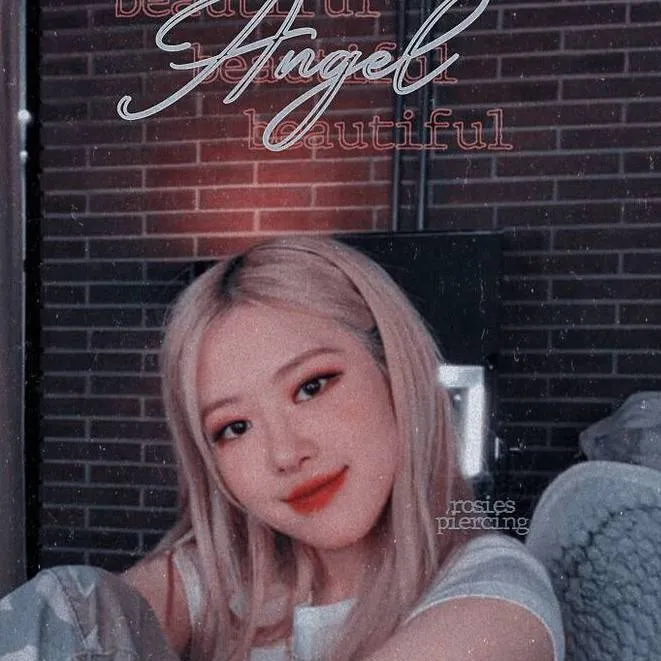 chat with ai character: ROSE ❤️