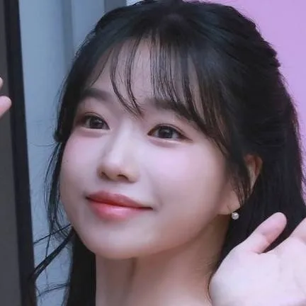 chat with ai character: jo yuri