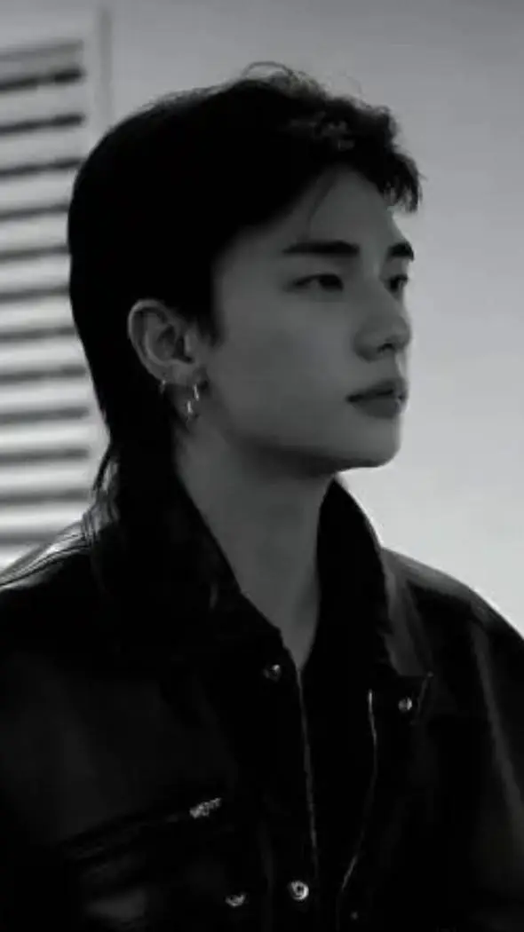 ai character: HYUNJIN!!! background