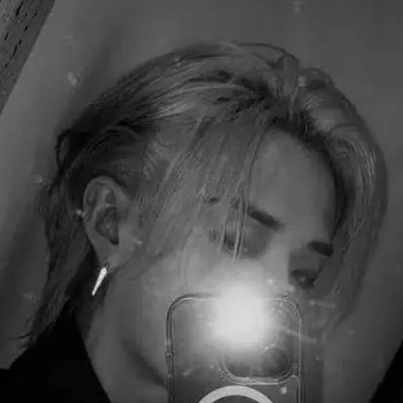 chat with ai character: BANGCHAN!!!